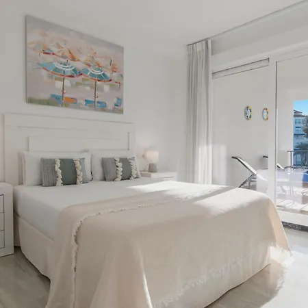 Banus Luminoso Con Vistas Al Mar Apartamento