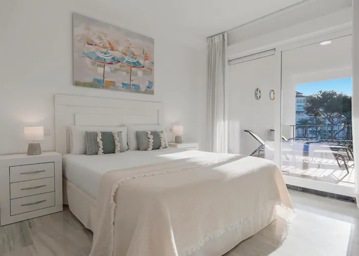 Banus Luminoso Con Vistas Al Mar 公寓