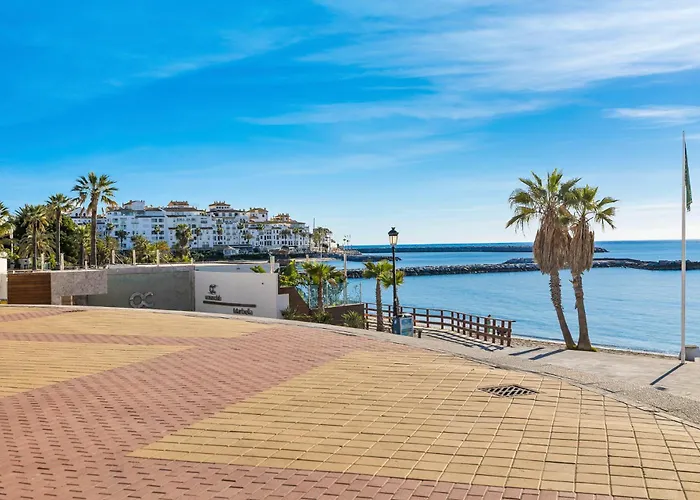 Banus Luminoso Con Vistas Al Mar *