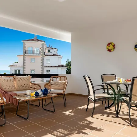 Lägenhet Banus Luminoso Con Vistas Al Mar *