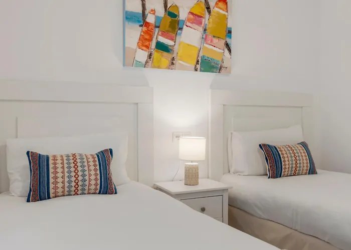 Banus Luminoso Con Vistas Al Mar *